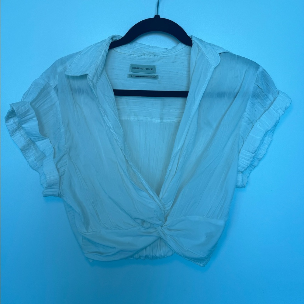 Urban outfitters white cropped blouse